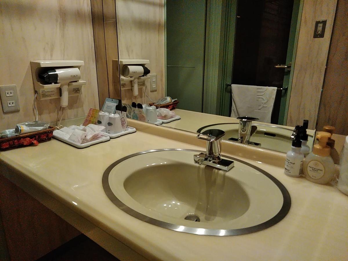 Hotel Liberty Kochi (Adults Only) المظهر الخارجي الصورة