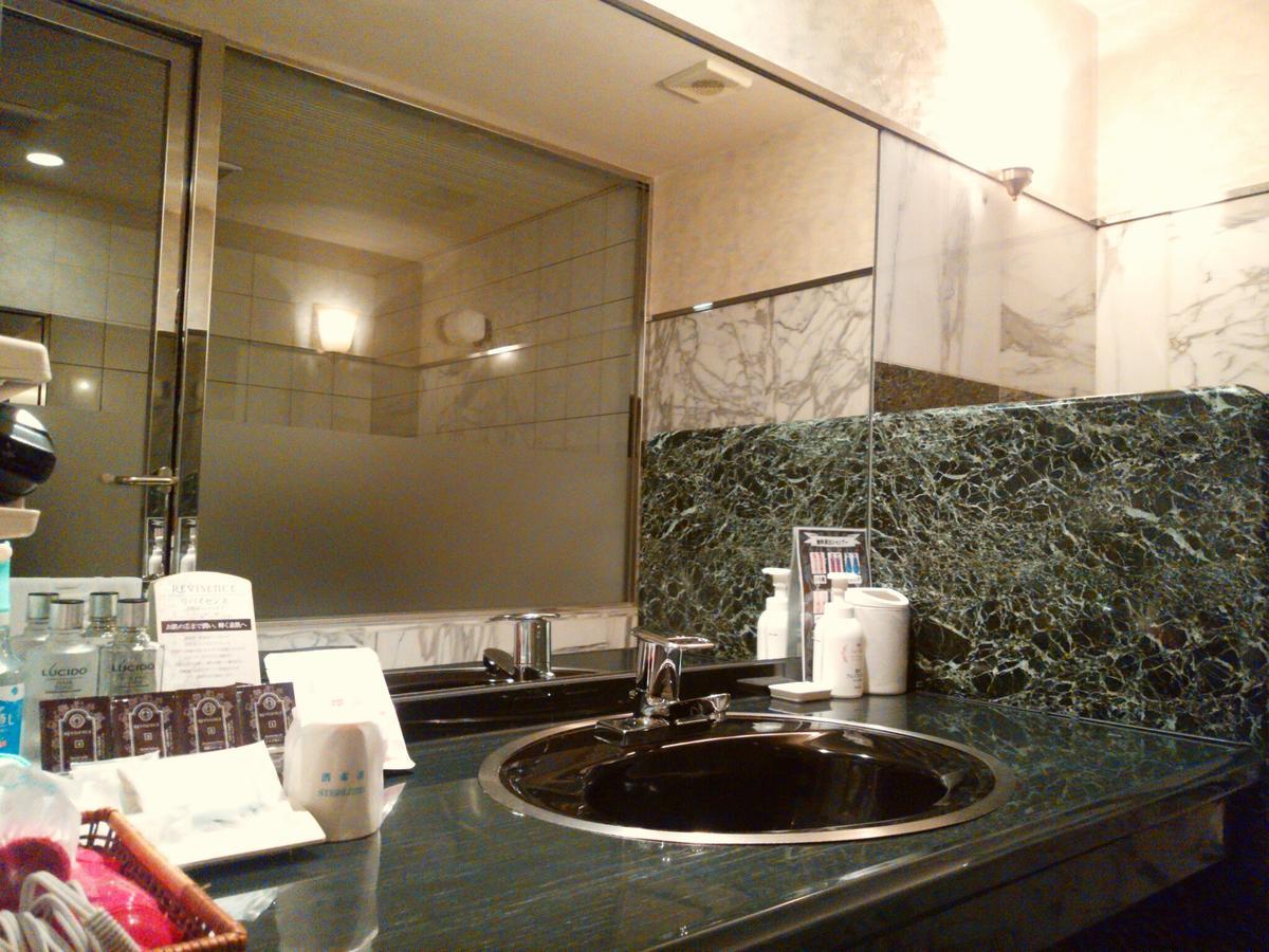 Hotel Liberty Kochi (Adults Only) المظهر الخارجي الصورة