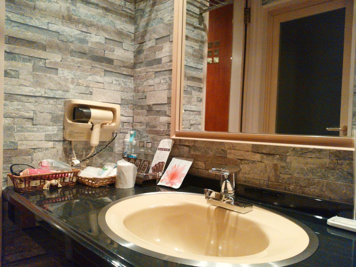 Hotel Liberty Kochi (Adults Only) المظهر الخارجي الصورة